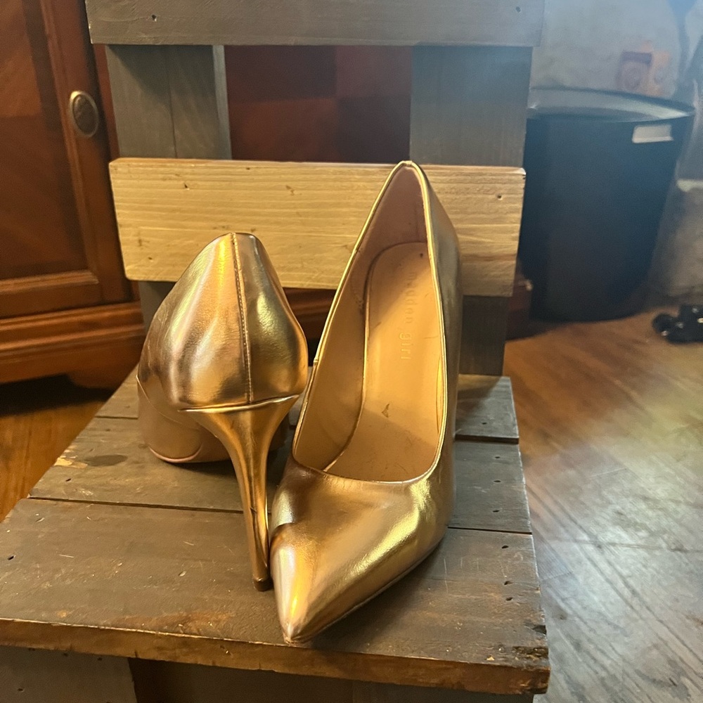 Madden Girl Rose gold heels